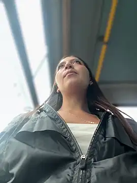 Snapshot of MELODY__06 chatting on September 2025 01:33:01 PM MELODY 06 online show from September 2025 01:33:01 PM