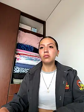 Snapshot of MELODY__06 chatting on October 2025 12:24:02 PM MELODY 06 online show from October 2025 12:24:02 PM