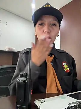 Snapshot of MELODY__06 chatting on October 2025 12:14:01 PM MELODY 06 online show from October 2025 12:14:01 PM