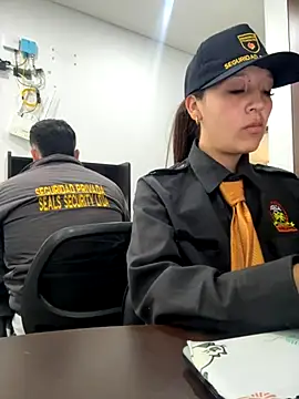 Snapshot of MELODY__06 chatting on October 2025 12:28:02 PM MELODY 06 online show from October 2025 12:28:02 PM