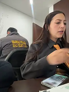 Snapshot of MELODY__06 chatting on October 2025 12:39:01 PM MELODY 06 online show from October 2025 12:39:01 PM