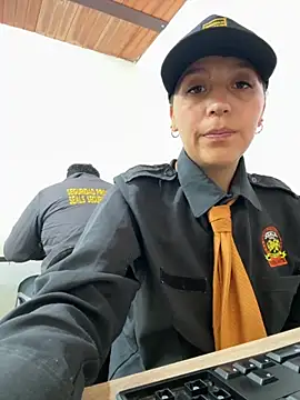 Snapshot of MELODY__06 chatting on October 2025 12:22:02 PM MELODY 06 online show from October 2025 12:22:02 PM