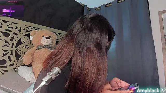 Amyblack   online show from November 2025 12:42:02 AM