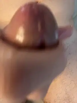 Snapshot of hobbycumer chatting on January 2026 12:43:01 PM hobbycumer online show from January 2026 12:43:01 PM