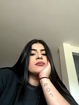 Kariina  69 online show from September 2025 09:36:02 PM