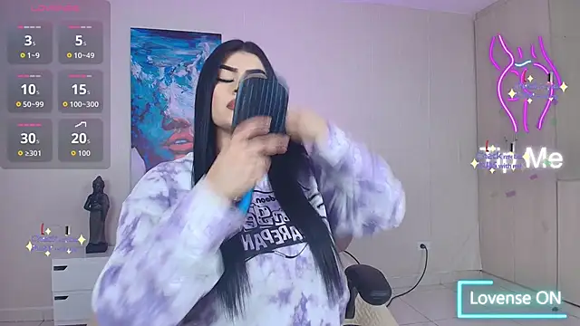 Kariina  69 online show from September 2025 03:39:02 AM