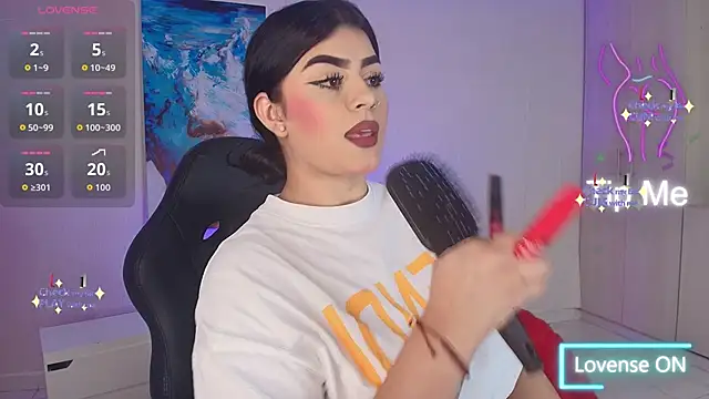 Kariina  69 online show from September 2025 03:16:02 AM