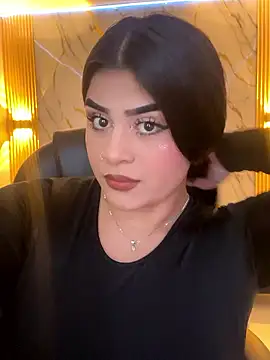 Kariina  69 online show from January 2026 01:43:02 AM