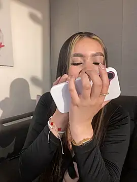 Cristina pinkk online show from September 2025 01:32:02 AM