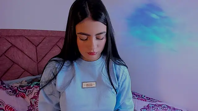 Snapshot of mialeia01 chatting on September 2025 08:34:01 PM mialeia01 online show from September 2025 08:34:01 PM