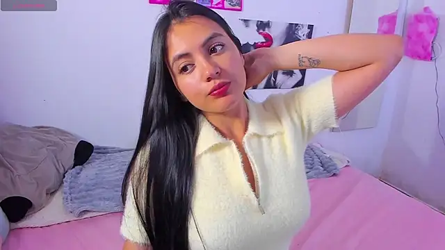 Snapshot of mialeia01 chatting on November 2025 02:53:02 PM mialeia01 online show from November 2025 02:53:02 PM