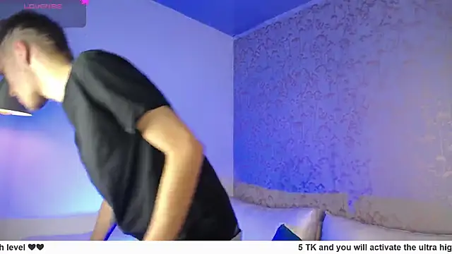 Snapshot of Robbin_Blaze chatting on September 2025 08:34:01 PM Robbin Blaze online show from September 2025 08:34:01 PM