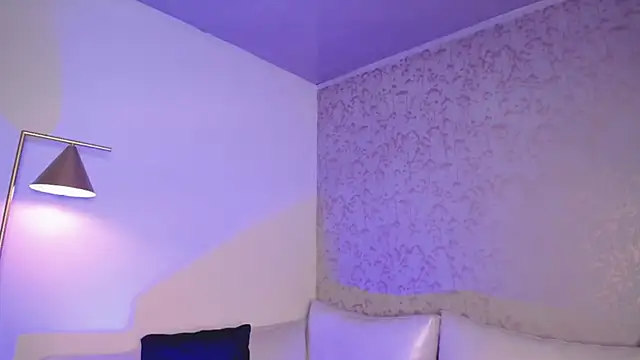 Snapshot of Robbin_Blaze chatting on September 2025 08:47:01 PM Robbin Blaze online show from September 2025 08:47:01 PM