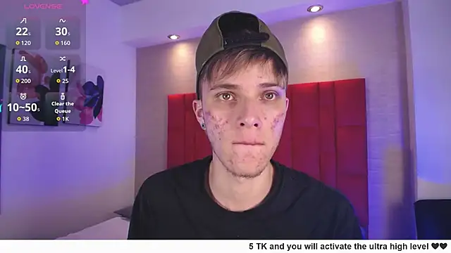 Snapshot of Robbin_Blaze chatting on October 2025 08:17:01 PM Robbin Blaze online show from October 2025 08:17:01 PM