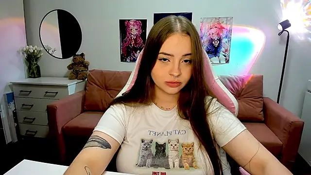 Snapshot of mistress_lain chatting on September 2025 07:14:01 PM mistress lain online show from September 2025 07:14:01 PM