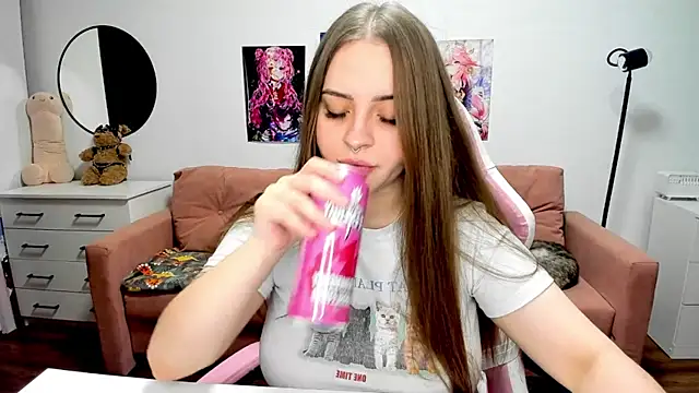 Snapshot of mistress_lain chatting on October 2025 07:47:01 PM mistress lain online show from October 2025 07:47:01 PM