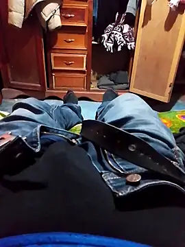 Snapshot of luuiss12 chatting on February 2026 10:49:01 PM luuiss12 online show from February 2026 10:49:01 PM