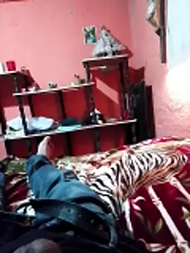 Snapshot of luuiss12 chatting on February 2026 09:22:02 PM luuiss12 online show from February 2026 09:22:02 PM