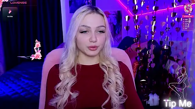 Snapshot of LinaLirian chatting on March 2026 10:11:02 AM LinaLirian online show from March 2026 10:11:02 AM