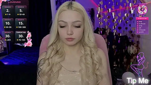 Snapshot of LinaLirian chatting on April 2026 08:09:02 AM LinaLirian online show from April 2026 08:09:02 AM