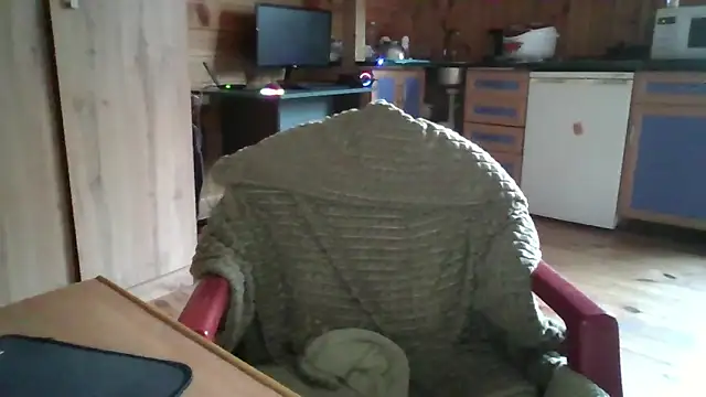 Snapshot of Little_shygirl chatting on September 2025 04:05:01 AM Little shygirl online show from September 2025 04:05:01 AM