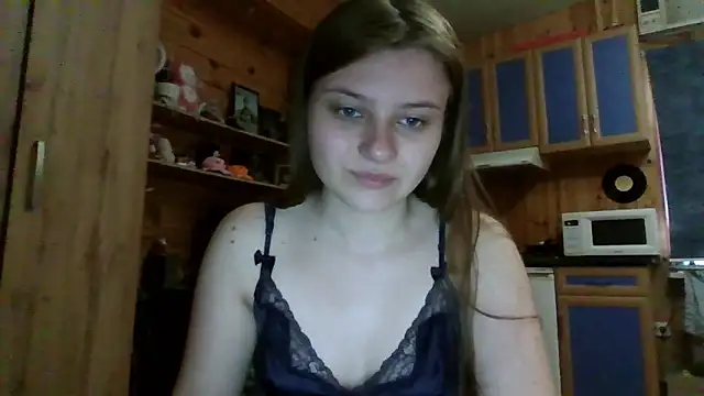Snapshot of Little_shygirl chatting on October 2025 04:12:01 AM Little shygirl online show from October 2025 04:12:01 AM