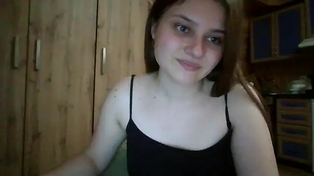 Snapshot of Little_shygirl chatting on October 2025 05:50:02 PM Little shygirl online show from October 2025 05:50:02 PM