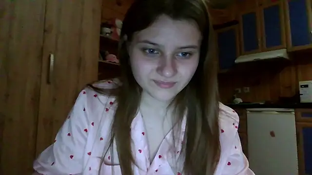 Snapshot of Little_shygirl chatting on November 2025 05:23:02 PM Little shygirl online show from November 2025 05:23:02 PM