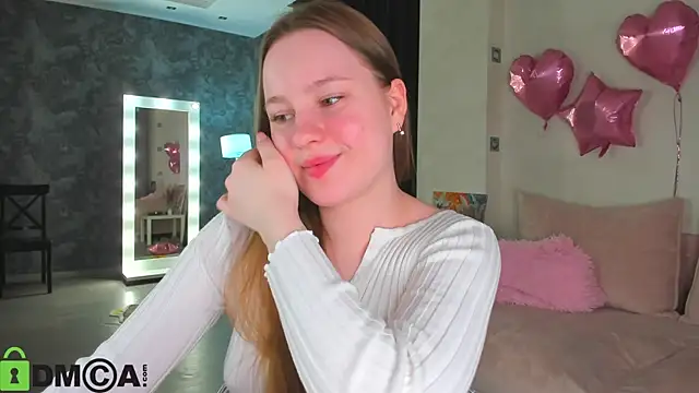 Candy Cansew online show from May 2026 11:45:02 PM