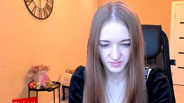 KateKayer online show from November 2025 11:10:01 AM