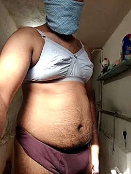 Brown69 guy online show from October 2025 09:32:01 AM