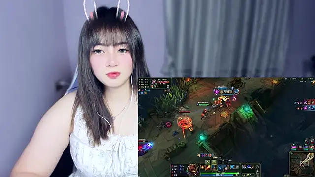 yuki3366 online show from November 2025 12:16:02 PM