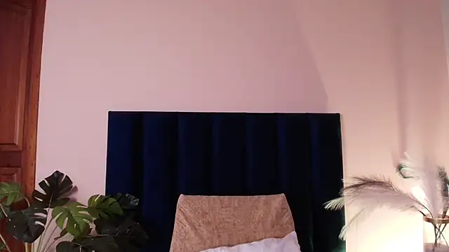 AbbieJoness  online show from May 2026 11:37:01 AM