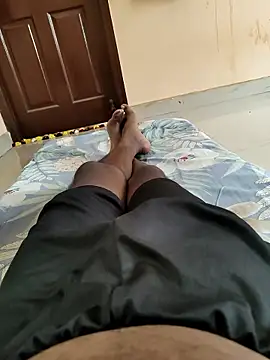 Snapshot of CAtoppersexa chatting on December 2025 05:04:02 AM CAtoppersexa online show from December 2025 05:04:02 AM