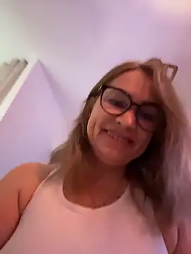 O-Eva online show from March 2026 05:32:01 PM