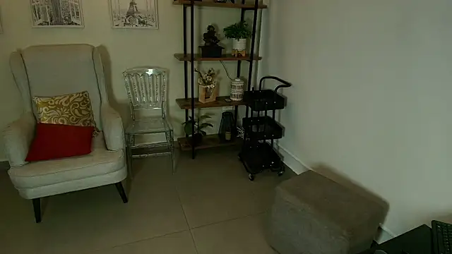  Victoria Collins online show from July 2026 11:16:01 AM