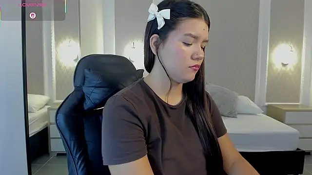 Snapshot of malu_03x chatting on October 2025 02:34:01 AM malu 03x online show from October 2025 02:34:01 AM