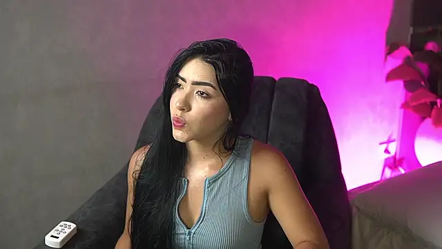 Snapshot of Susan_wall chatting on September 2025 01:16:02 PM Susan wall online show from September 2025 01:16:02 PM