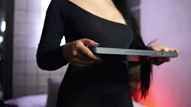 Snapshot of Susan_wall chatting on October 2025 12:59:02 PM Susan wall online show from October 2025 12:59:02 PM