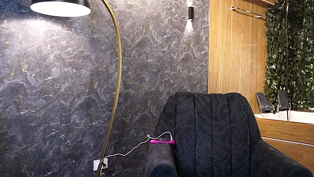 Snapshot of Susan_wall chatting on February 2026 12:43:02 PM Susan wall online show from February 2026 12:43:02 PM