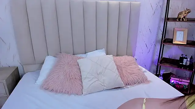 Snapshot of LilithHarperr_ chatting on November 2025 05:40:01 AM LilithHarperr online show from November 2025 05:40:01 AM