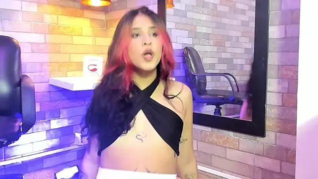 DixyPalmer online show from September 2025 07:24:02 PM