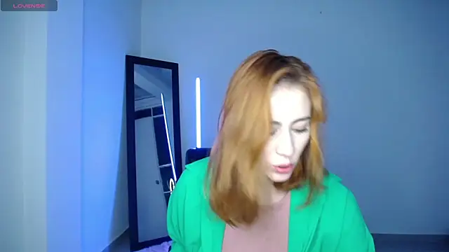 Snapshot of ANASTASIA_DOLL8 chatting on November 2025 11:43:01 PM ANASTASIA DOLL8 online show from November 2025 11:43:01 PM