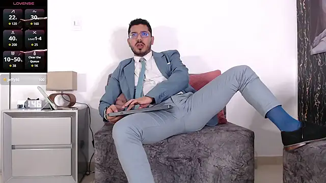 samuelcoopeer online show from December 2025 04:46:02 PM