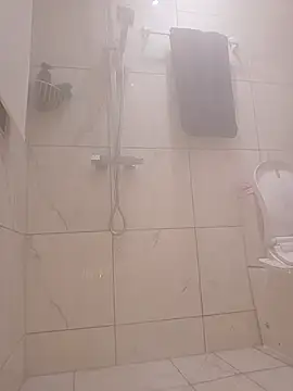 CloudyMuscleBeefy online show from March 2026 07:52:01 PM