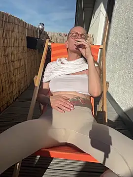 LucyLingerie78 online show from February 2026 01:10:01 PM