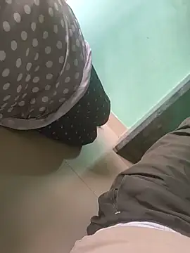 sex yboy00 online show from October 2025 10:30:01 AM