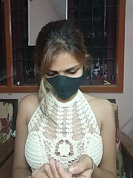 Isha Sax online show from January 2026 05:58:02 PM