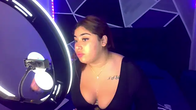 jazminslut online show from May 2026 01:22:02 AM
