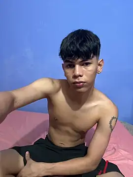 Snapshot of Baby_boy14 chatting on April 2026 12:16:02 AM Baby boy14 online show from April 2026 12:16:02 AM